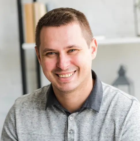 Daniel Senior Software Developer