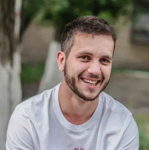 Max Senior Software Developer